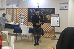 �ߓS�S�ݓX��{���X�@�C�M���X�t�F�A�@���R���ɂ��o�O�p�C�v���t