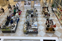 �������S�ݓX�y�p���G�݃t�F�A�z