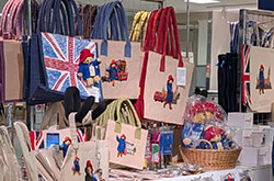 �����F�s�{�S�ݓX�y�p���W2025�z